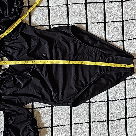 STUNNING BLACK SEA ANGEL OFF SHOULDER KEYHOLE SWIMSUIT/BODYSUIT - Picture 3 of 7